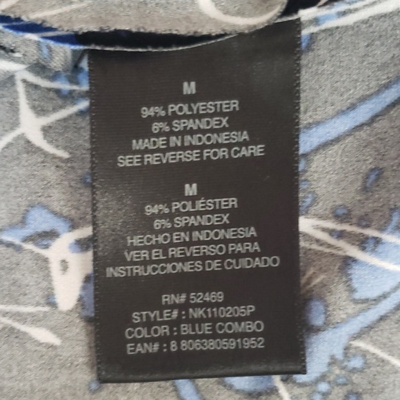 Dress up or down top! - Picture 4 of 4